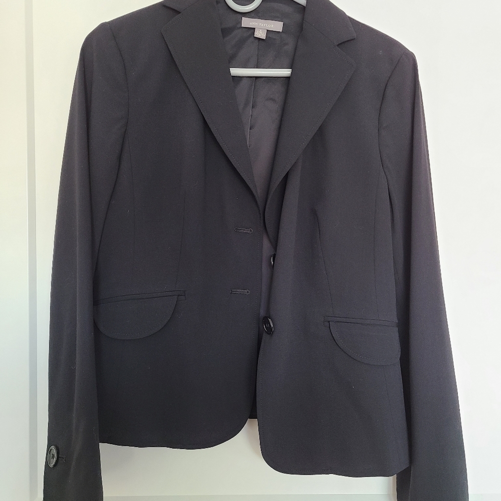 Ann Taylor Black blazer